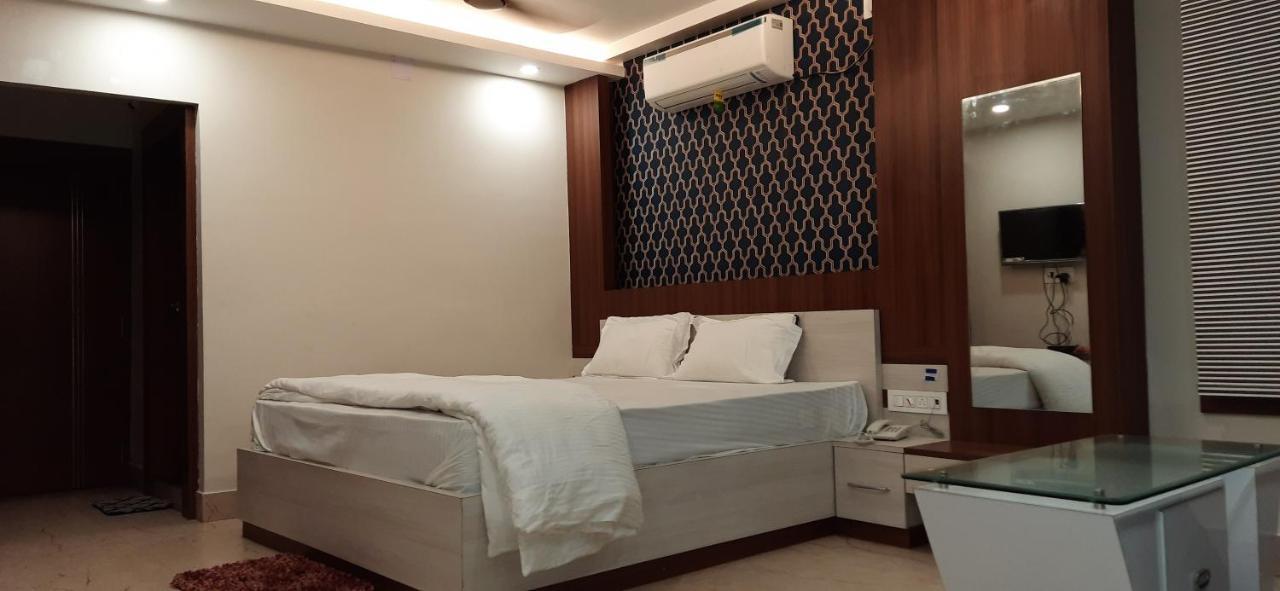 Hotel Narendra Plaza Balasore Exterior photo